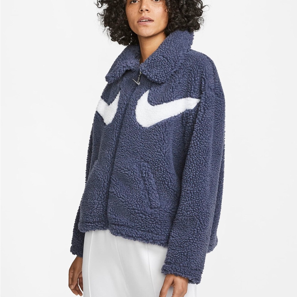 Nike Sportswear Swoosh Women's Full-Zip Jacket Small